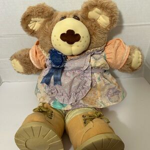 A Baker’s Delight Furskin’s Moody Hollow Pies Contest Blue Ribbon Winner